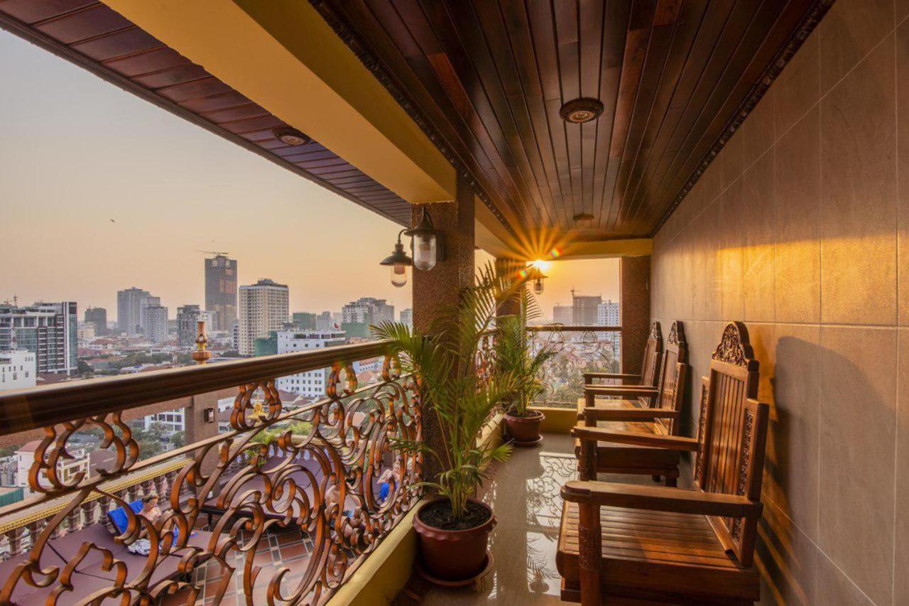 Okay Palace Hotel Phnom Penh Exterior foto