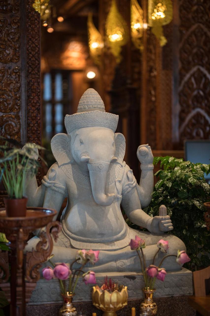 Okay Palace Hotel Phnom Penh Exterior foto