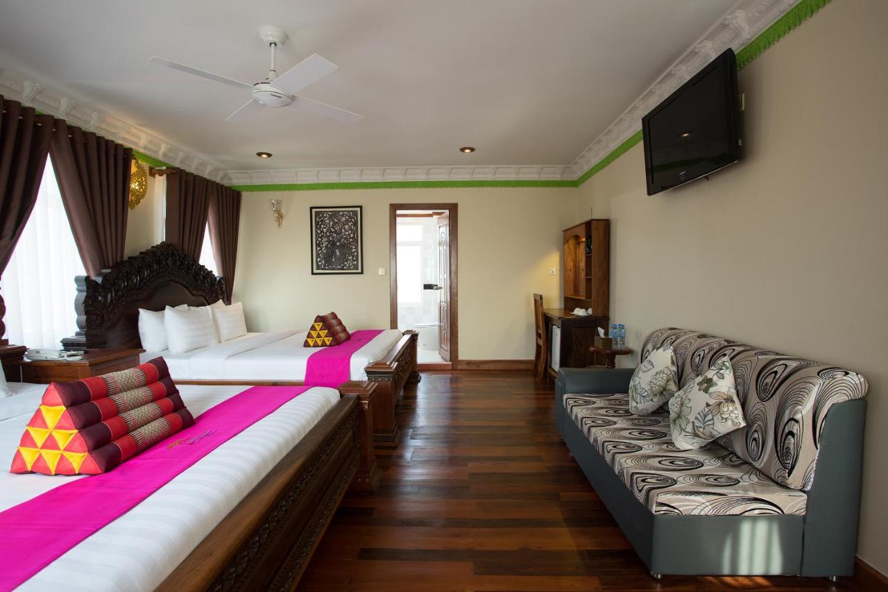 Okay Palace Hotel Phnom Penh Exterior foto