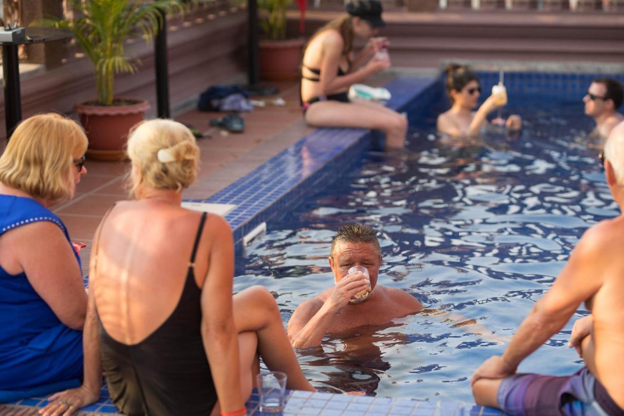 Okay Palace Hotel Phnom Penh Exterior foto